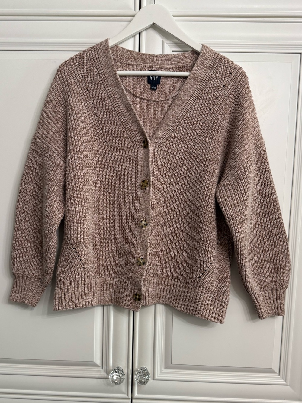 GAP Pink Chunky Ribbed Knit V-Neck Button Cardigan Sweater Oversized Size Medium